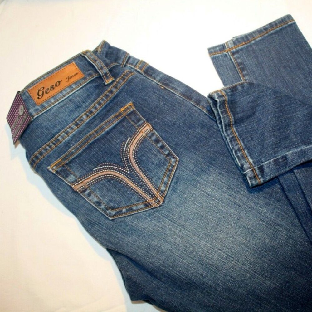 Geso Jeans. Size 5. New w tags. Low rise, skinny